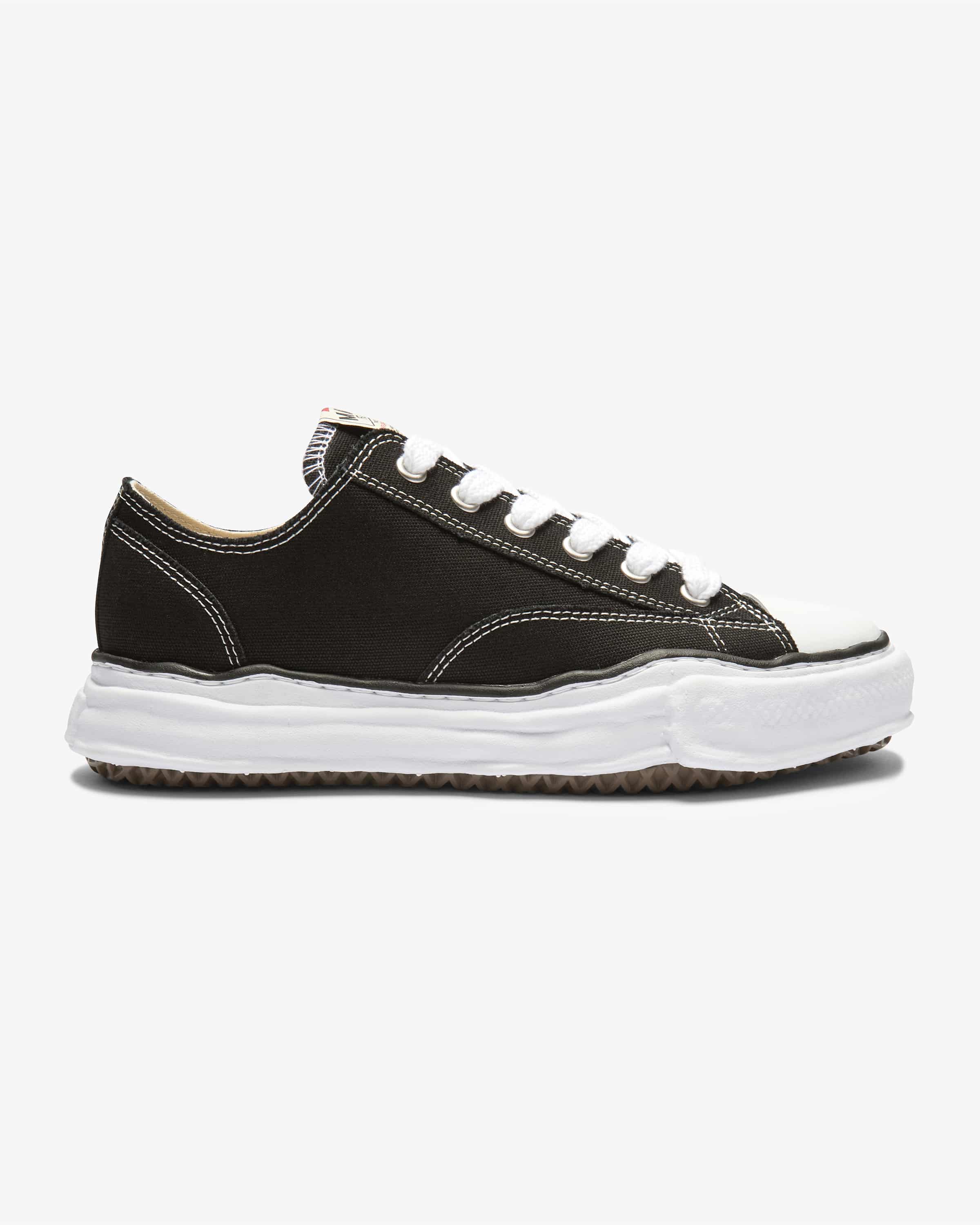 Peterson Sneaker
