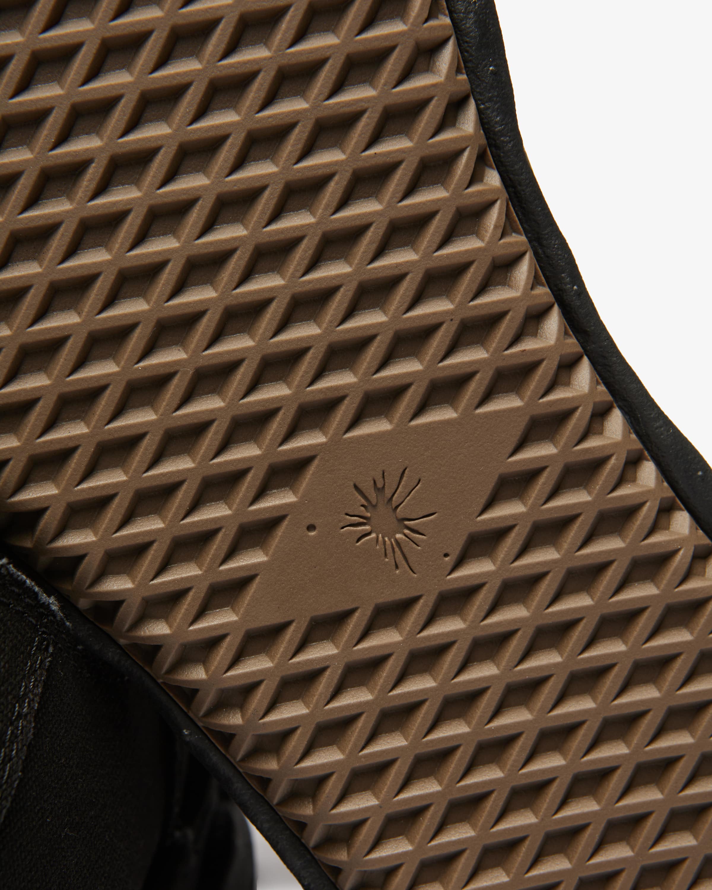 Peterson Sneaker
