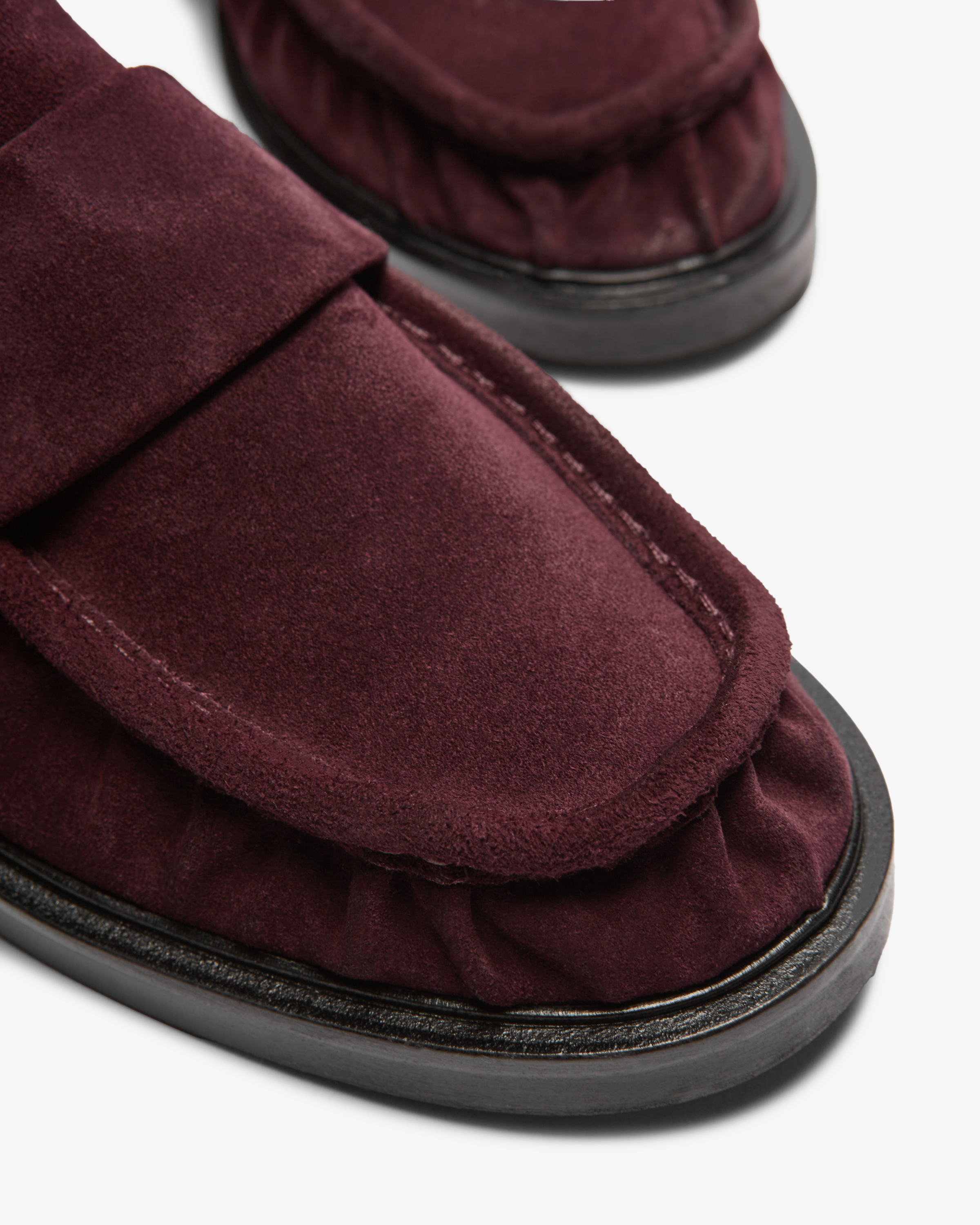 Silvy Loafer