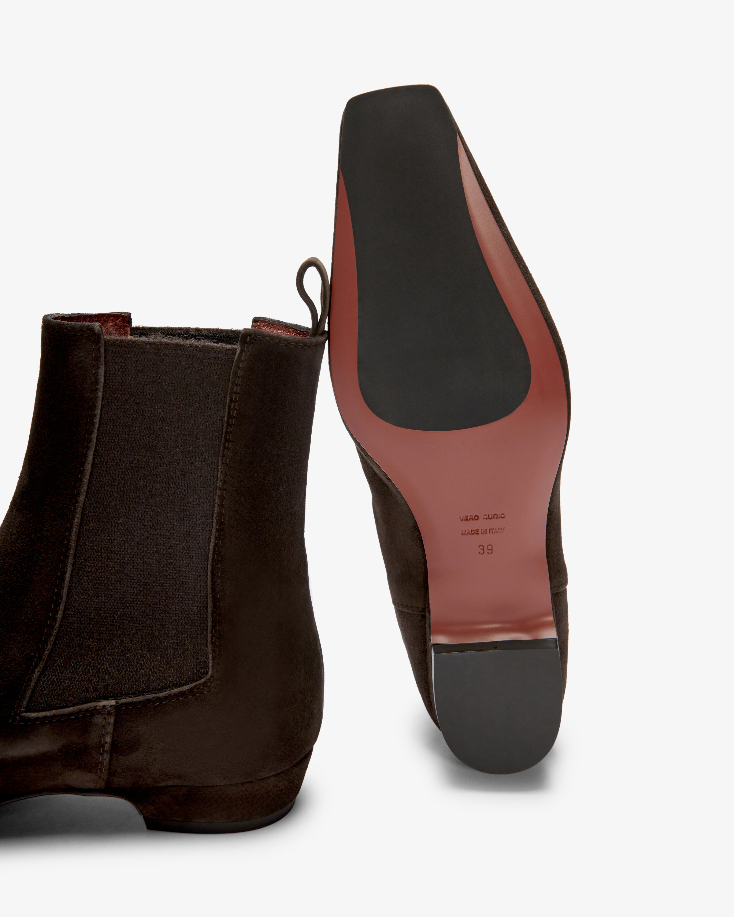 Neralis Chelsea Boots