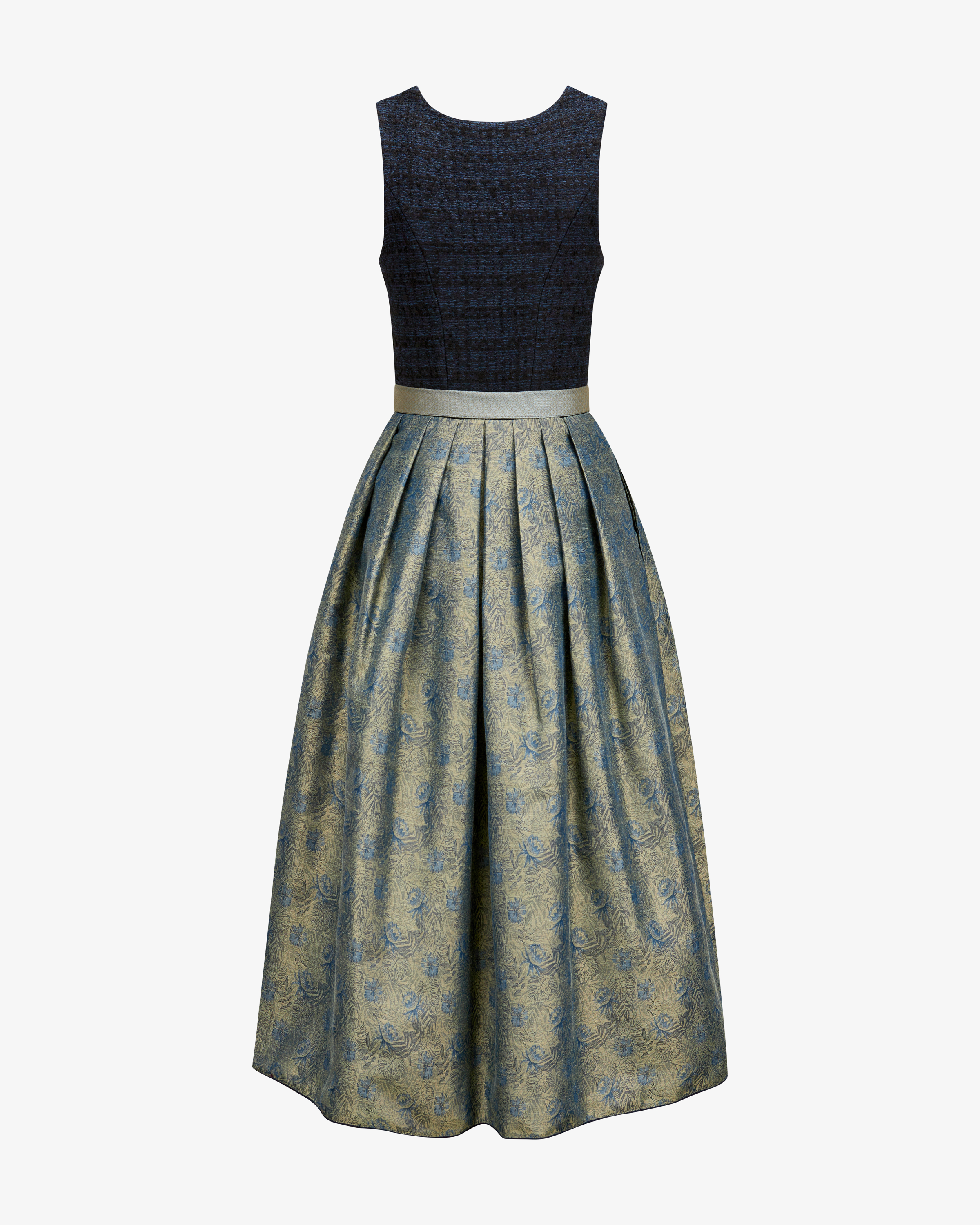 Ella Dirndl lang mit Schürze