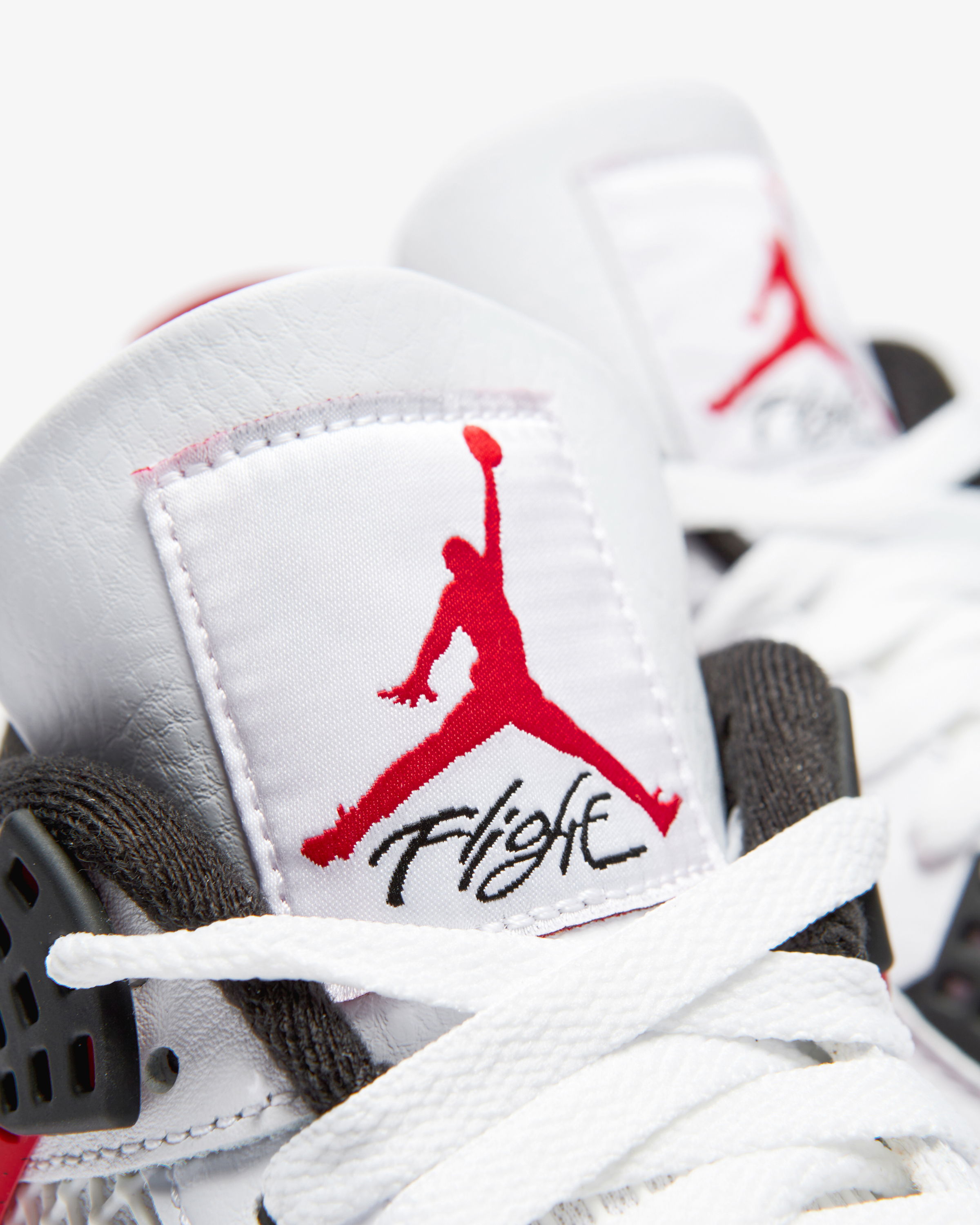 Nike Air Jordan 4 Retro 