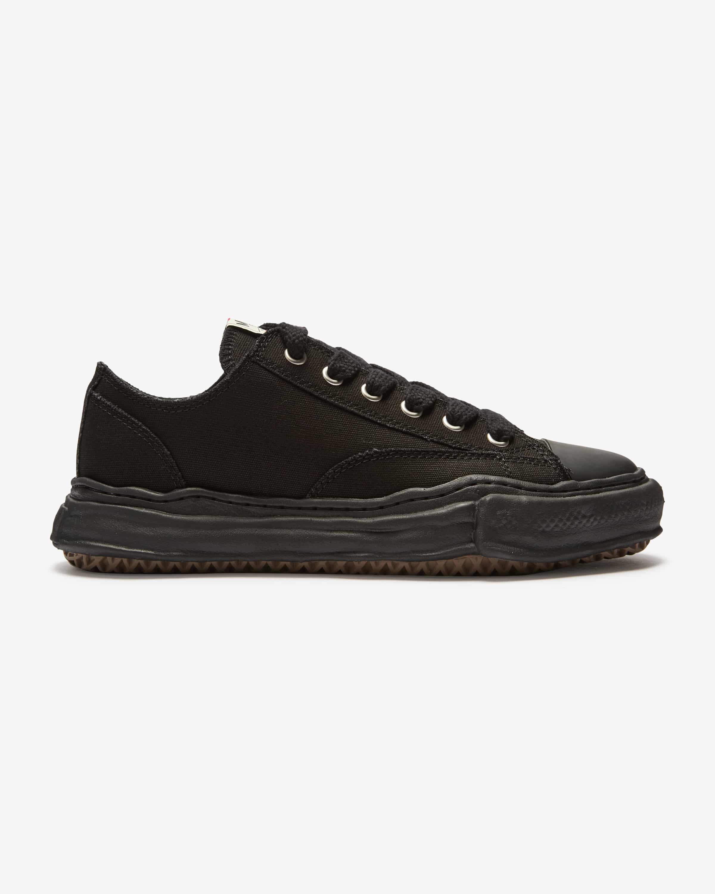 Peterson Sneaker