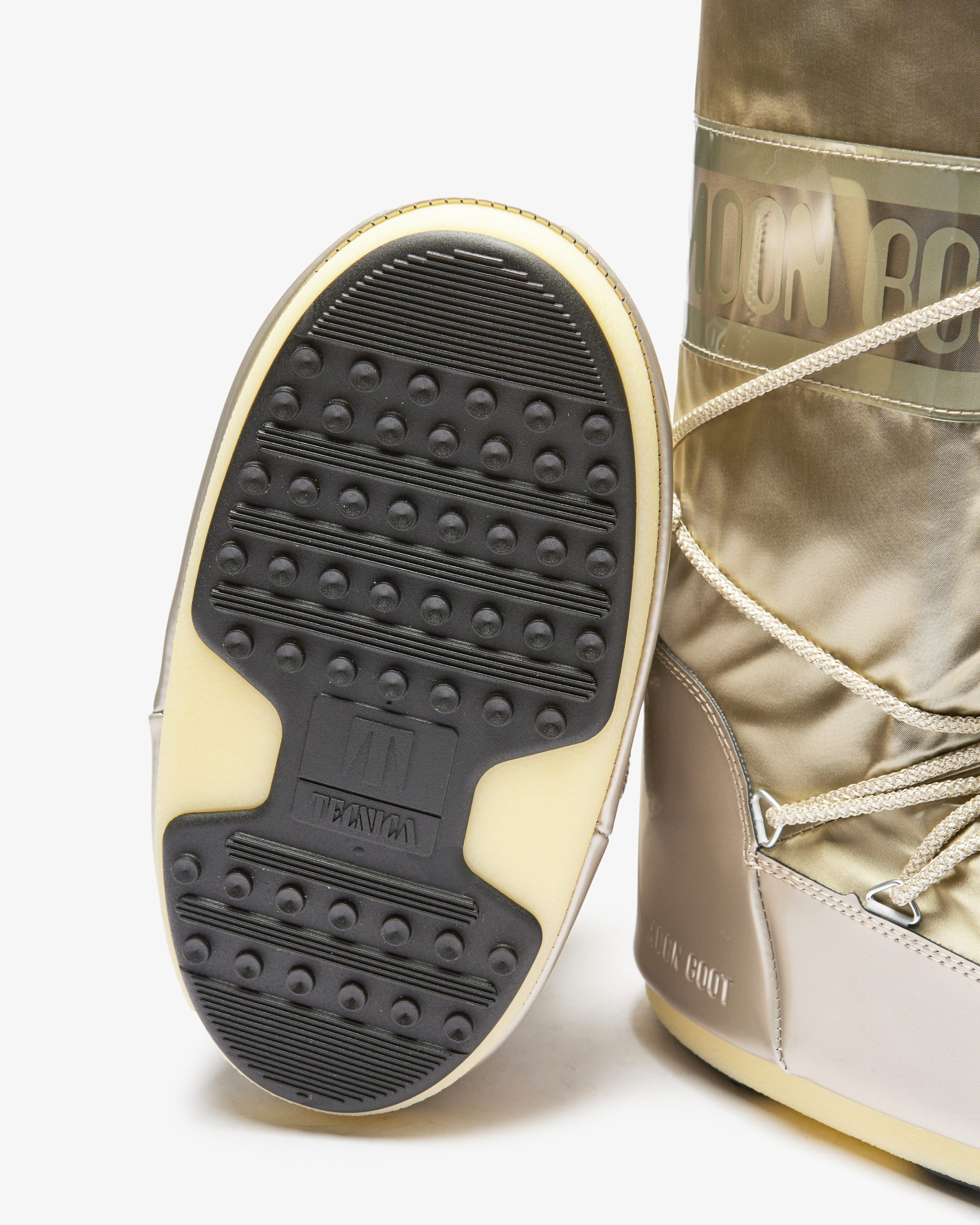 Icon Glance Moon Boots 